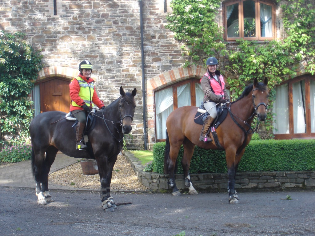 Visitors to Little Bidlake about to go out on their hack. Little Bidlake is run by Jo Down, one of our members.